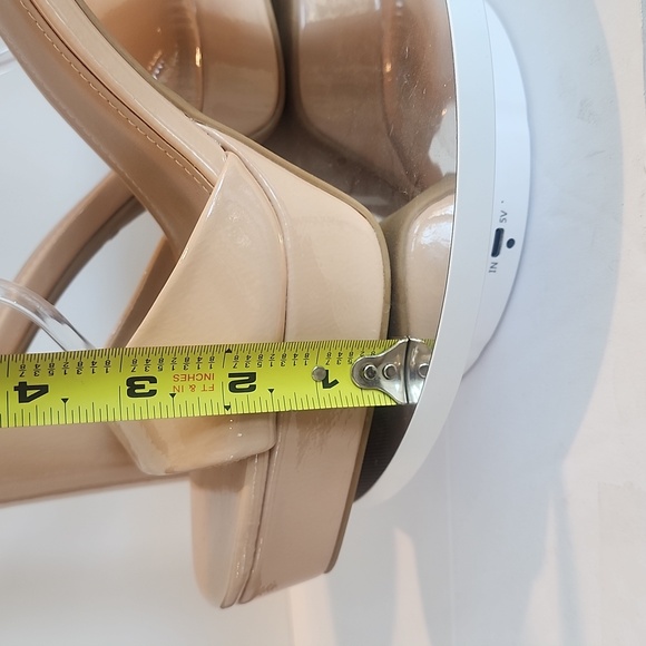 NEW! Nude Faux Patent Leather Platform Chunky Heels - Picture 4 of 7